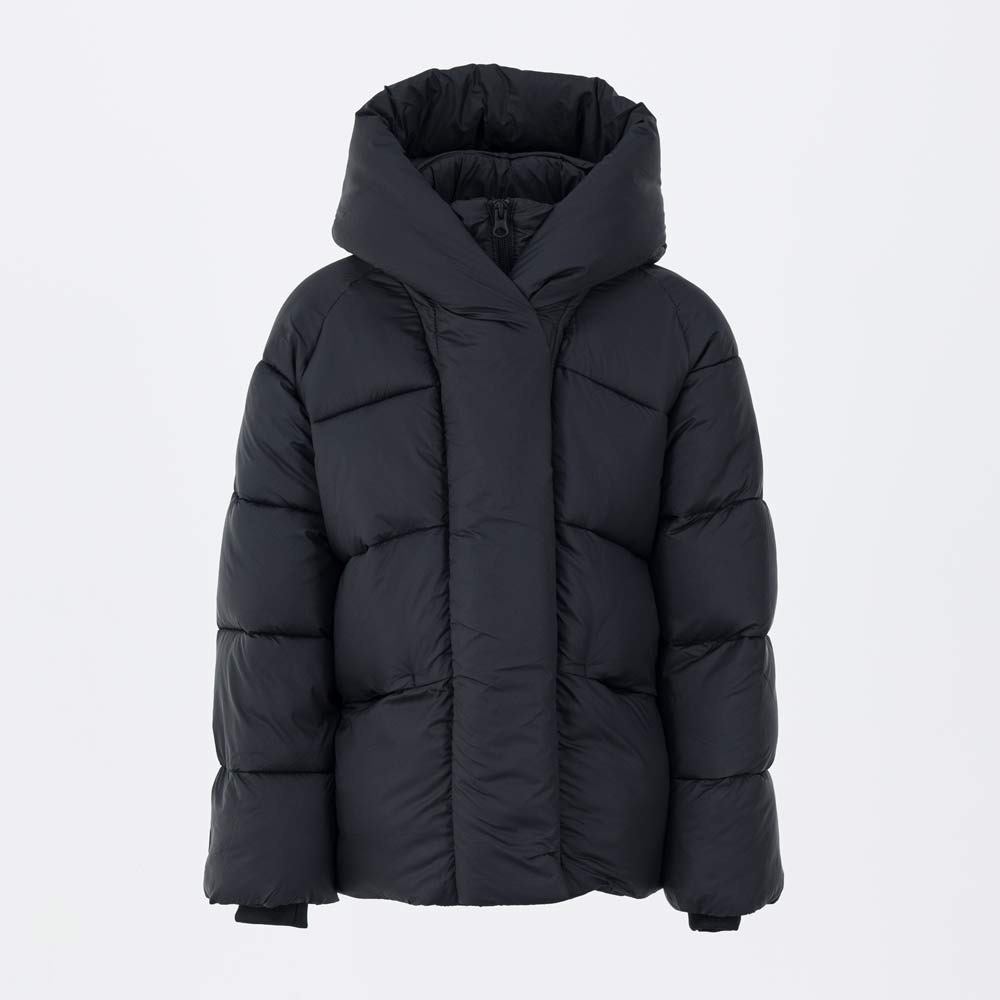 07857071-40 Черная зимняя куртка для девочки, все фото 1