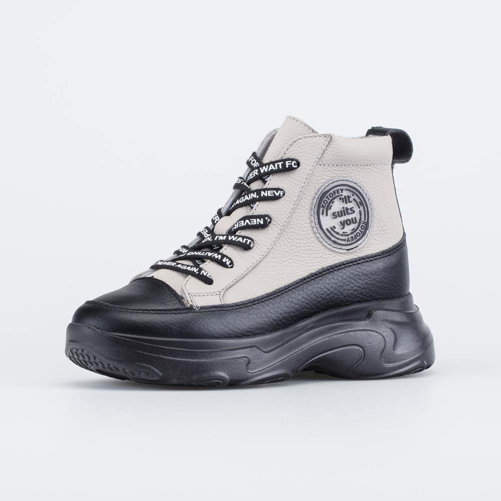 552340-31 Демисезонные утепленные ботинки , все фото 1