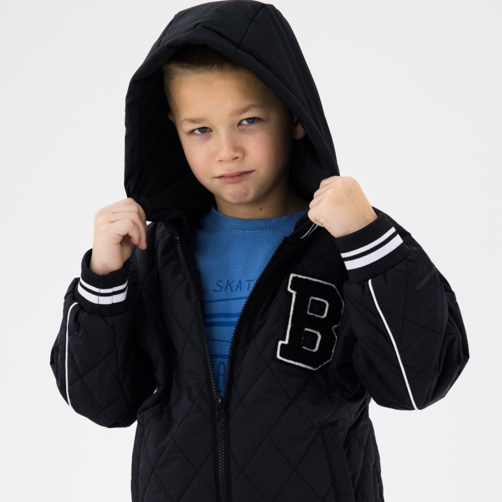 07757067-40 Стеганая куртка-бомбер для мальчика черный, все фото 4