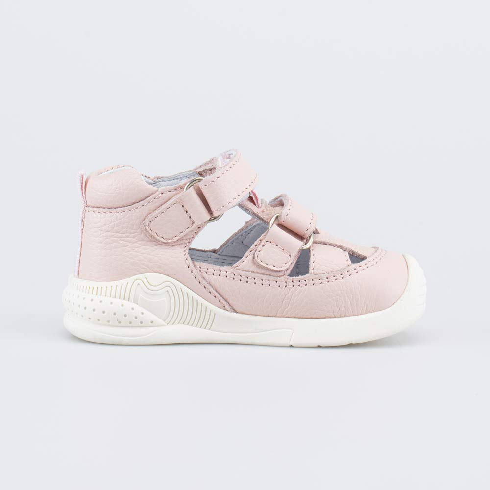 032096-22 Кожаные сандалии для девочки, все фото 2