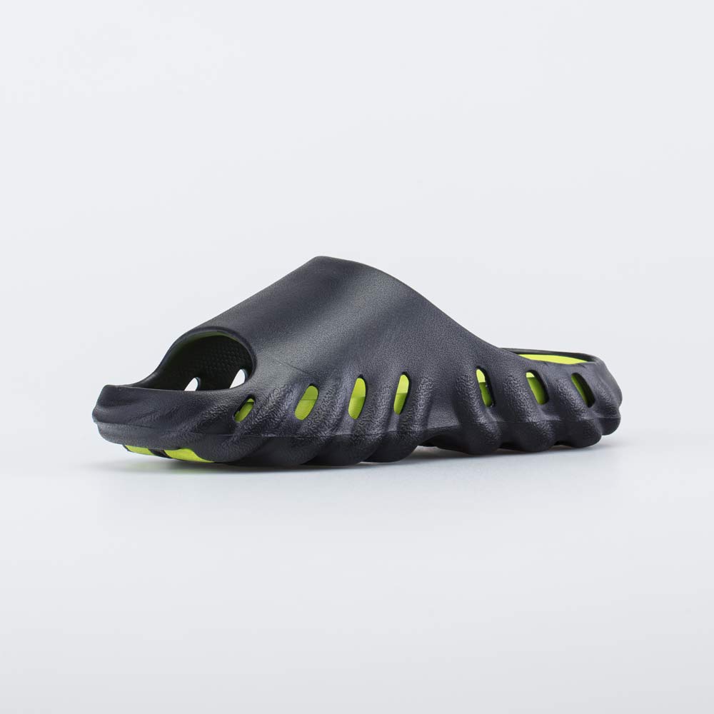 725094-01 Пляжные черные сланцы для мальчика	, все фото 1