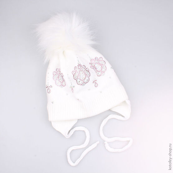 07811075-00 Шапка зимняя белая для девочки белый