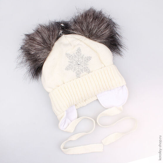 07811023-10 Шапка зимняя для девочки белый