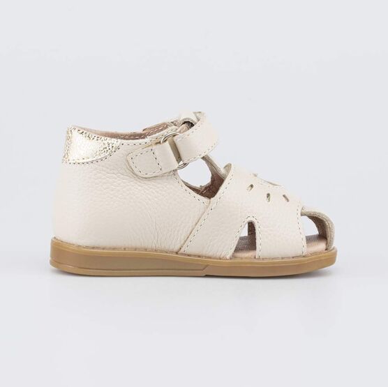 122250-21 Сандалии с регулируемым ремешком Первые шаги для девочки бежевый фото №2