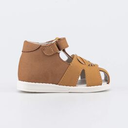 022160-21 Сандалии с регулируемым ремешком Первые шаги для мальчики коричневый фото №2