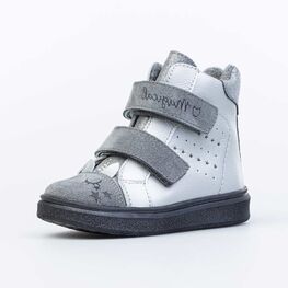 152318-32 Ботинки утепленные на весну/осень Magical для девочки серебристый