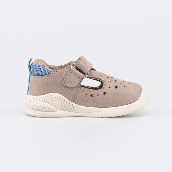 032100-21 Закрытые сандалии для мальчика Первые шаги для мальчики бежевый фото №2
