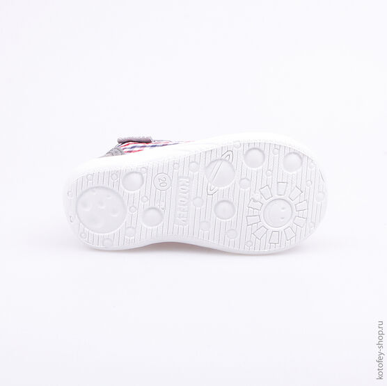 131074-12 Текстильная обувь для мальчики сер-кра фото №3