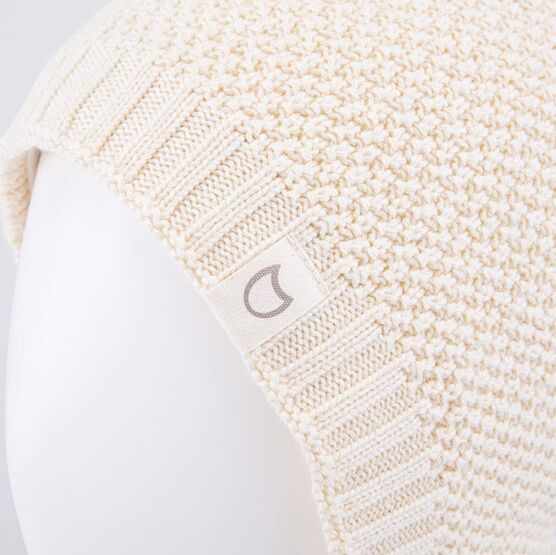 07811982-40 Шапка вязаная Гномик бежевый для девочки бежевый фото №3