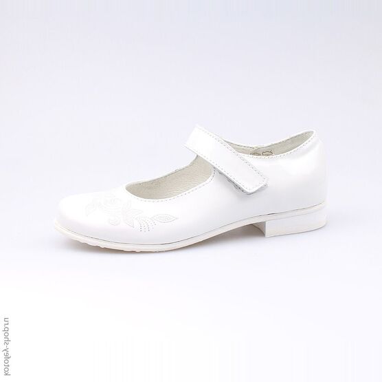 532118-22 Туфли для девочки белый