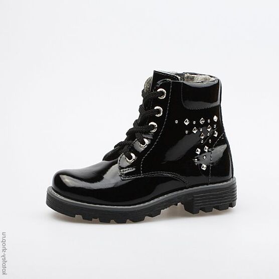 552043-32 Ботинки для девочки черный