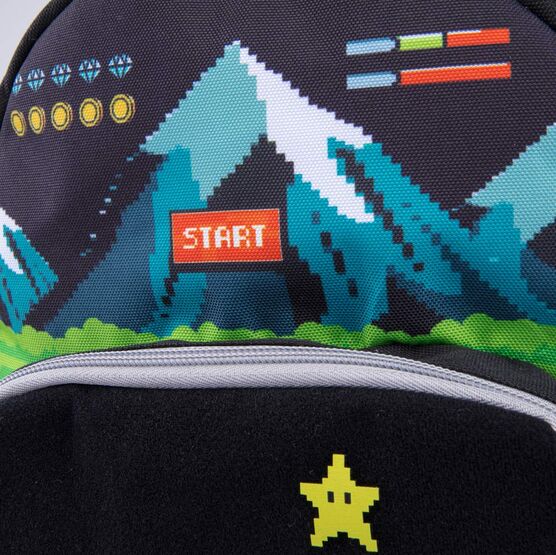 02710349-40 Детский рюкзак с патчами Автогонки для мальчики черный фото №5