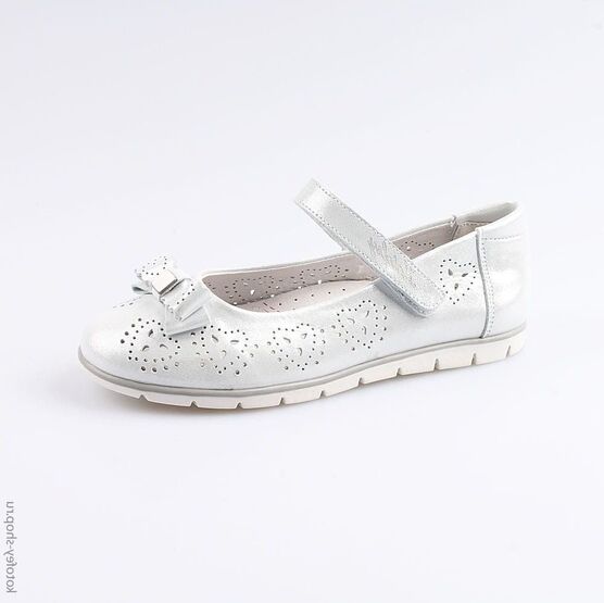 532197-22 Туфли летние для девочки серебрист.