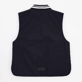 07785007-40 Черная жилетка с нашивками для мальчика для мальчики черный фото №2