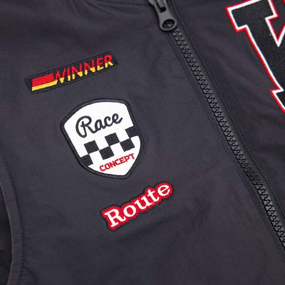 07785007-40 Черная жилетка с нашивками для мальчика для мальчики черный фото №5