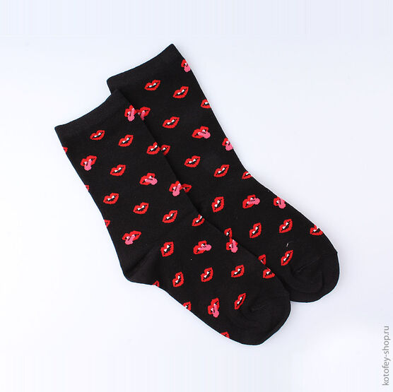 07842250-22 Носки хлопковые губы, черный для девочки черный