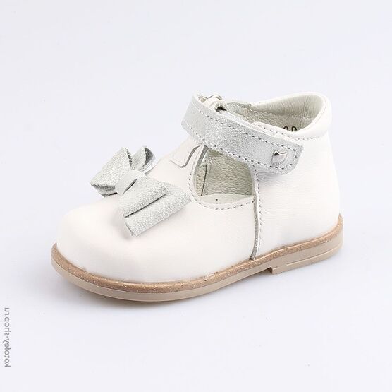 032089-21 Туфли для девочки белый
