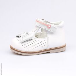 032082-21 Туфли для девочки белый