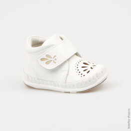 052114-22 Ботинки для девочки белый