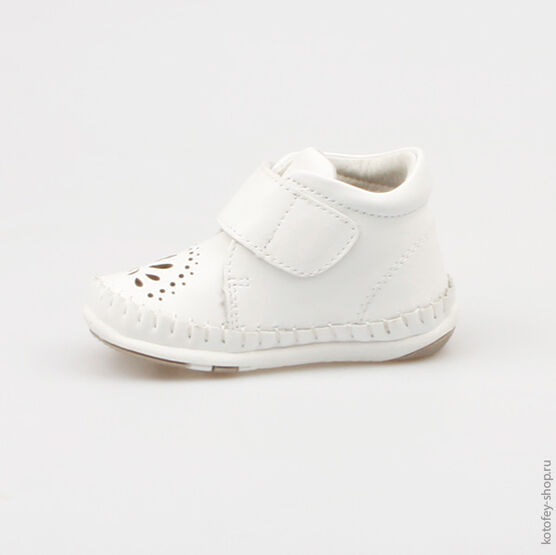 052114-22 Ботинки для девочки белый фото №2