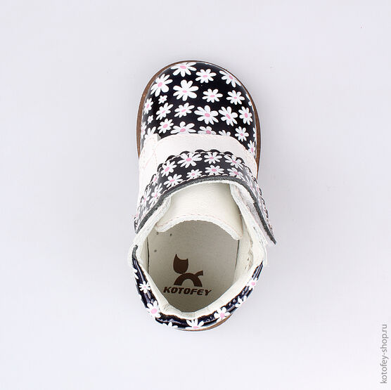 052121-22 Ботинки для девочки син-бел фото №4