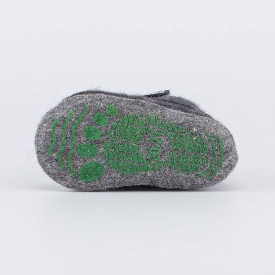 007013-45 Войлочные пинетки для мальчика Машинка для мальчики серый фото №3