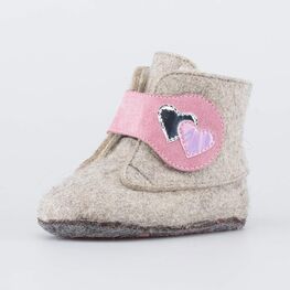 007014-43 Войлочные пинетки для девочки Сердце для девочки светло-серый