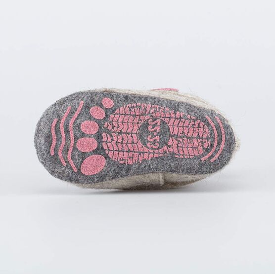 007014-43 Войлочные пинетки для девочки Сердце для девочки светло-серый фото №3