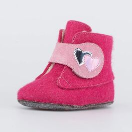 007014-44 Войлочные пинетки для девочки Сердце для девочки фуксия