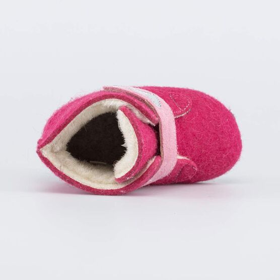 007014-44 Войлочные пинетки для девочки Сердце для девочки фуксия фото №4