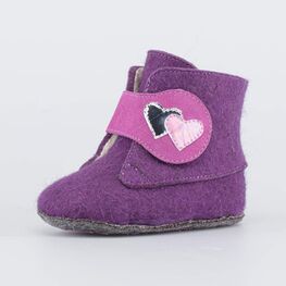 007014-45 Войлочные пинетки для девочки Сердце для девочки фиолетовый
