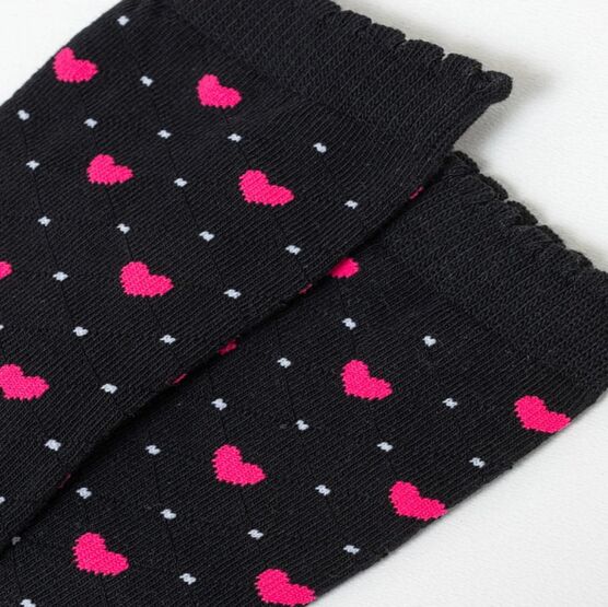 07842973-42 Хлопковые носки Сердечки черные для девочки черный фото №4