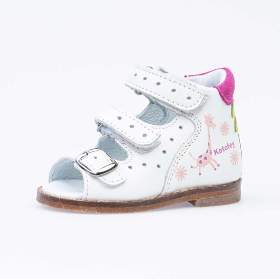 022126-21 Туфли летние для девочки белый