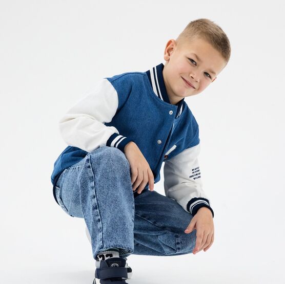 07757069-40 Джинсовая куртка-бомбер для мальчика для мальчики синий + бежевый фото №2