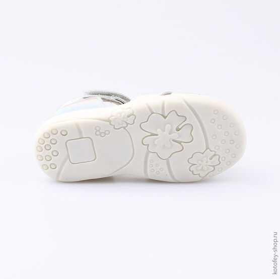 122103-21 Босоножки для девочки серебрист. фото №3