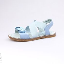 524013-23 Босоножки для девочки голубой